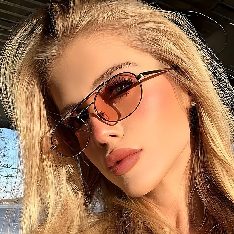 Lunettes de soleil classiques et élégantes pour une protection solaire optimale