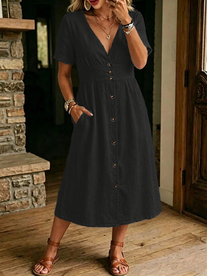Robe Midi Verte à Boutons avec Décolleté en V et Taille Cintrée Élégante